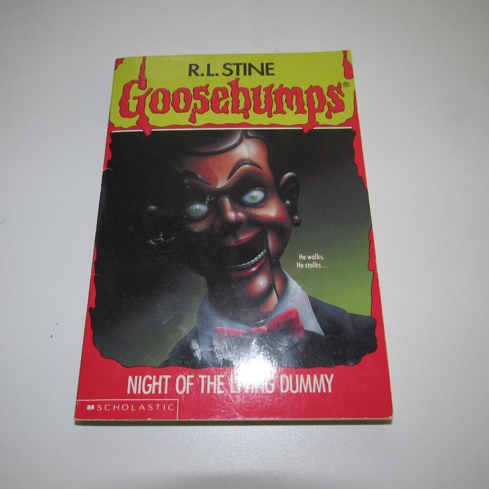 Goosebumps – Night of the Living Dummy – R.L. Stine – Vintage Scholastic Paperba